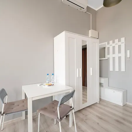 Mielczarskiego Studio With Mezzanine *