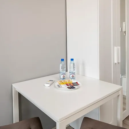Mielczarskiego Studio With Mezzanine Lodz