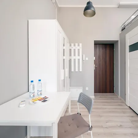 Apartment Mielczarskiego Studio With Mezzanine Lodz